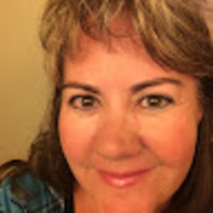 Meet your Posher, Stacie